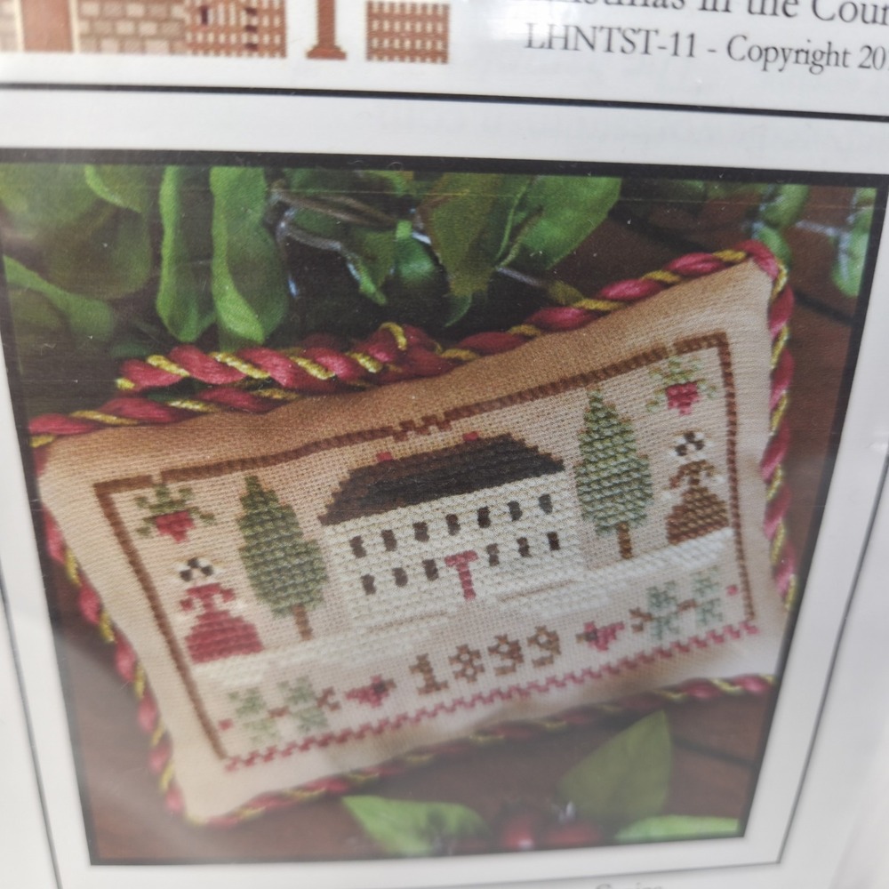 Little House Needleworks Christmas‎ in the Country Cross Stitch Ornament Kit New